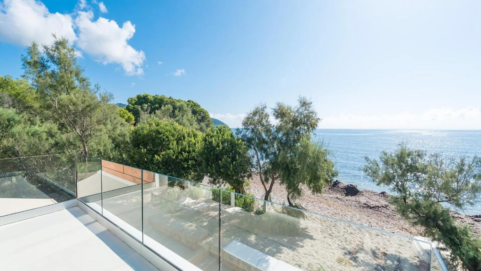 Port Nou Ca Na Cati - House In Cala Bona Villa Cala Bona