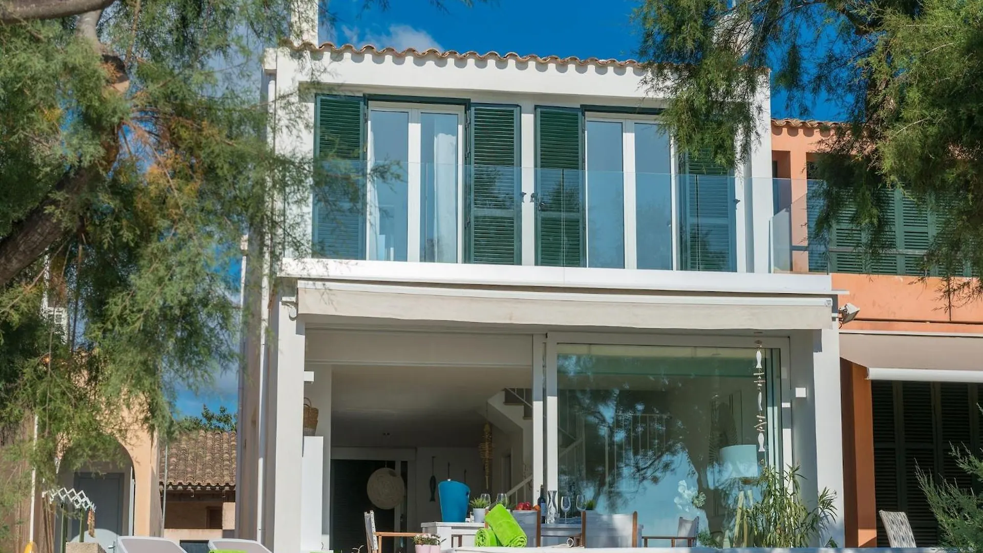 Chalet Port Nou Ca Na Cati - House In Cala Bona Villa Cala Bona